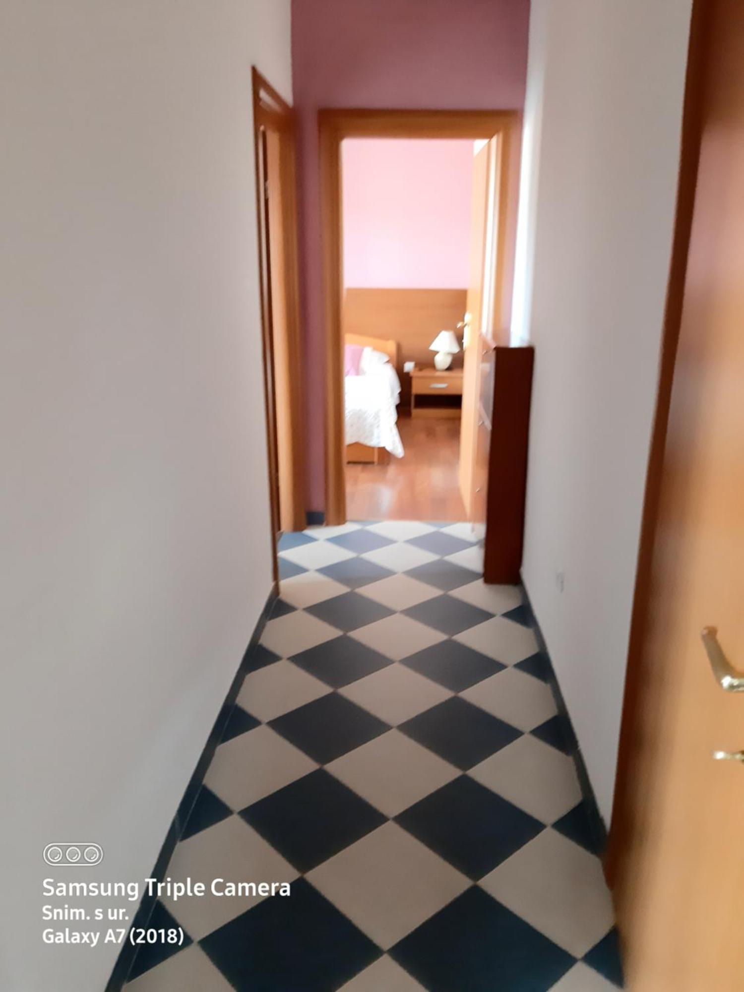 -Villa Sjor -Primosten-Apartmani- Has 2 Large Apartments And 2 Smaller Ones -Primosten Lokvice 6 Ngoại thất bức ảnh