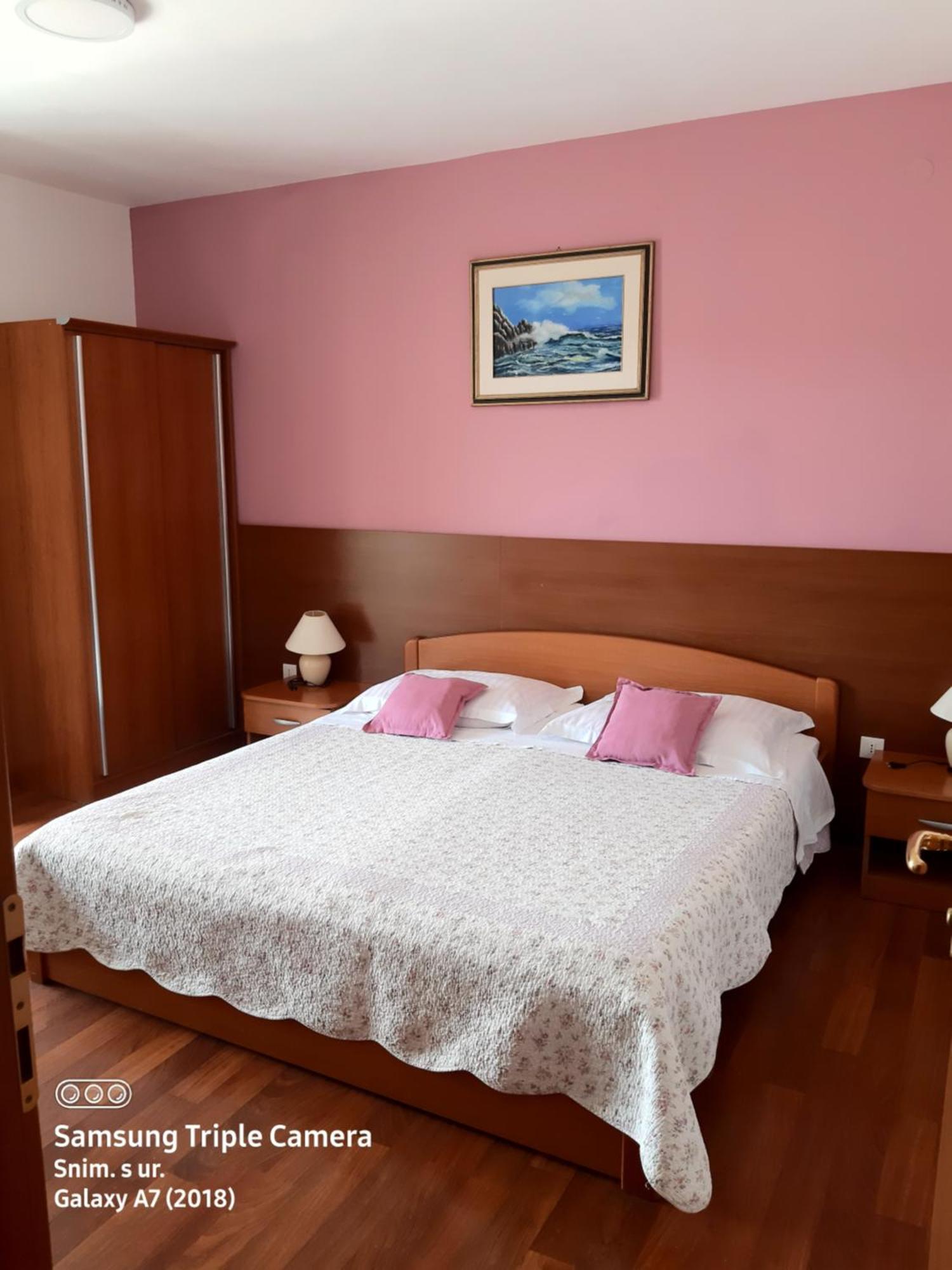 -Villa Sjor -Primosten-Apartmani- Has 2 Large Apartments And 2 Smaller Ones -Primosten Lokvice 6 Ngoại thất bức ảnh